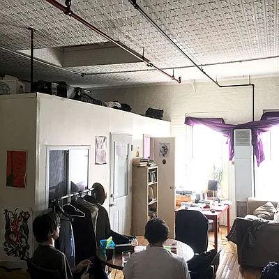 Rented by Nooklyn NYC LLC | media 18