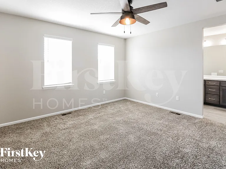 21033 E Tufts Ave — Photo 8