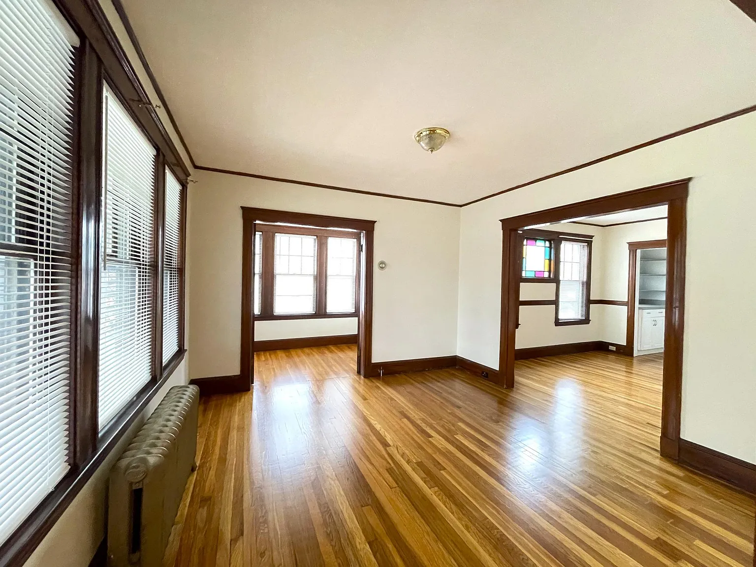 2 bed, 1200 sqft, $2,750 — Photo 3