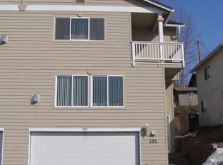 257 Creekside St #4, Anchorage, AK 99504