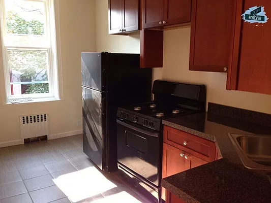 Rented by Fifth & Forever LLC | media 1