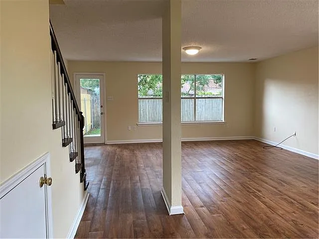 3709 Terrie Ct — Photo 6
