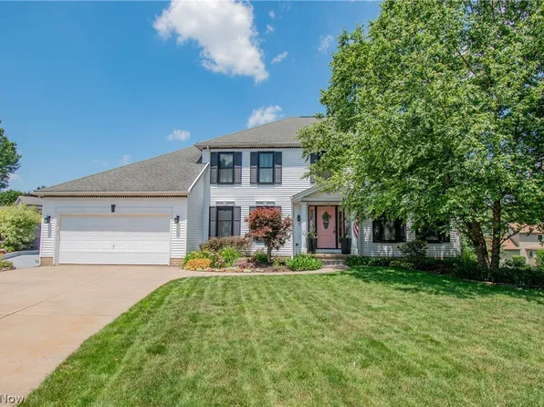 478 Amberwood Dr, Akron, OH 44312
