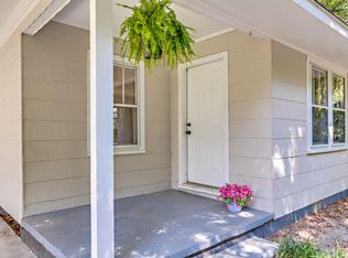 5723 Edison Ave, Hanahan, SC 29410
