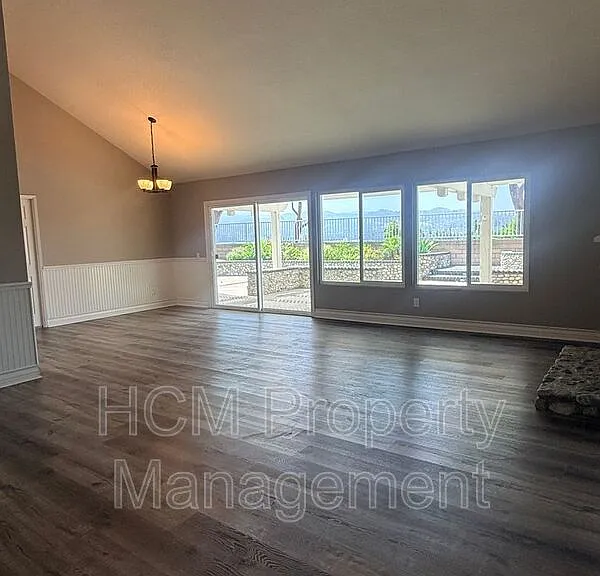 21700 Potomac Ave — Photo 3