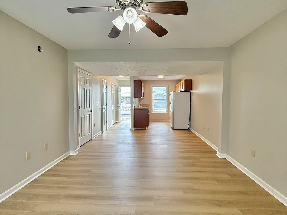 195 Chatham Pl #3