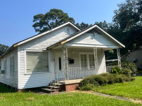 304 W Tennis St