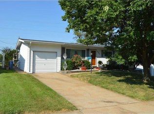 2725 Dove Dr, Florissant, MO