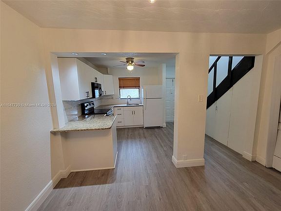 3rd image of 3281 E Golf Blvd APT 19