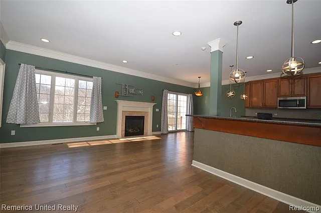 42965 River Bend Dr — Photo 2
