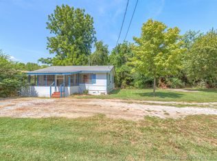 414 N Bristow Ave, Coweta, OK 74429