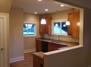 30916 John Hauk St, Garden City, MI 48135