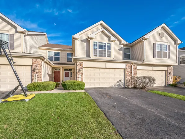 2417 Georgetown Cir, Aurora, IL 60503