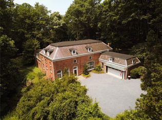 31 Beach Rd, Ossining, NY 10562