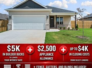 1808 Bugg St, Pea Ridge, AR 72751