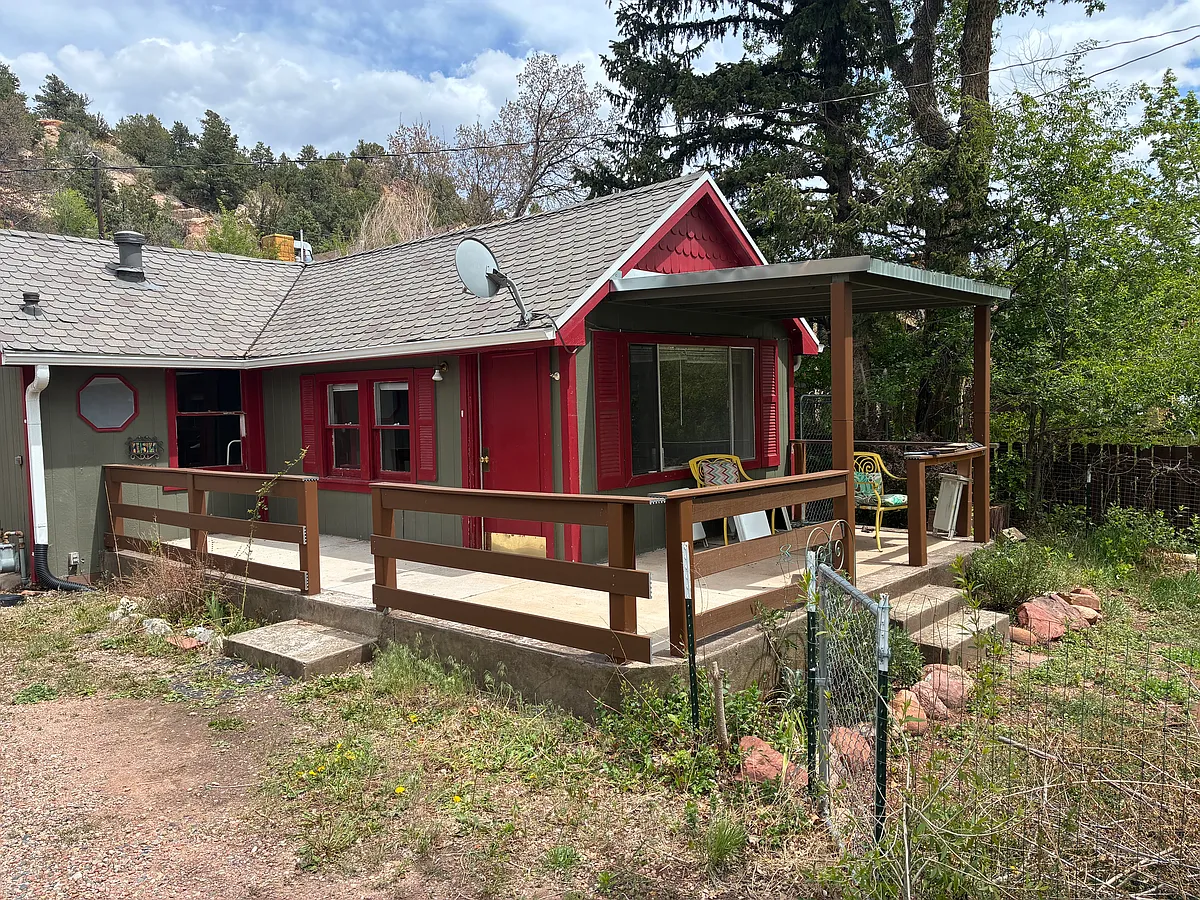 Building Photo - 154 El Paso Blvd #154