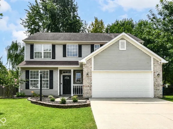10043 Sanger Dr, Fishers, IN 46038