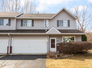 3136 Juniper Ln APT A, Woodbury, MN 55125