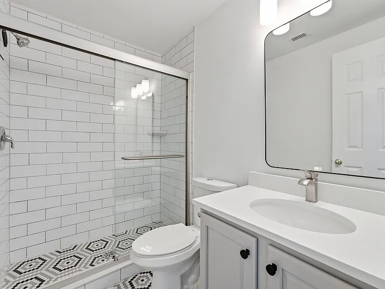 1340 Q St NW #23 — Photo 15