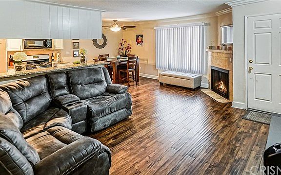 3rd image of 7045 Woodley Ave Unit 118