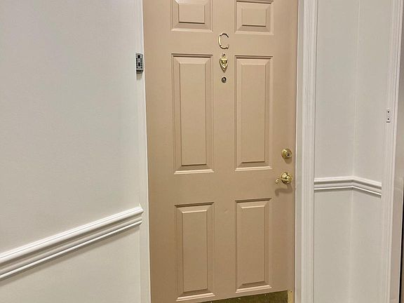 5th image of 1310 Scottsdale Dr Unit C