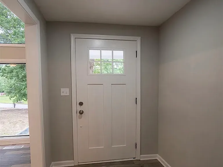 3255 Village Glen Trl — Photo 2