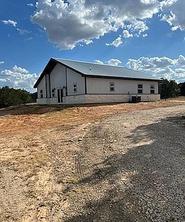2nd image of 1671 County Road 305