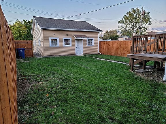 3rd image of 2266 Sullivant Ave