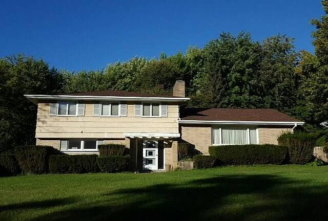 1st image of 6525 Hiram Ave
