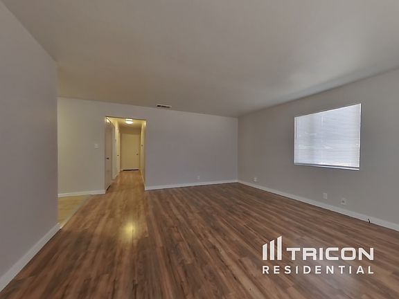 2nd image of 607 San Marco St