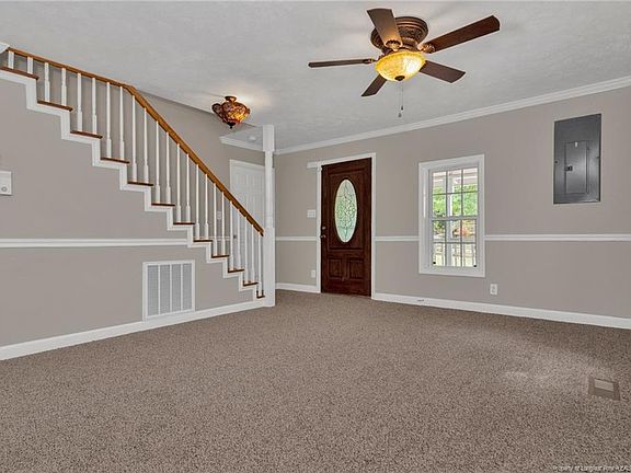 3rd image of 501 E Edinborough Ave
