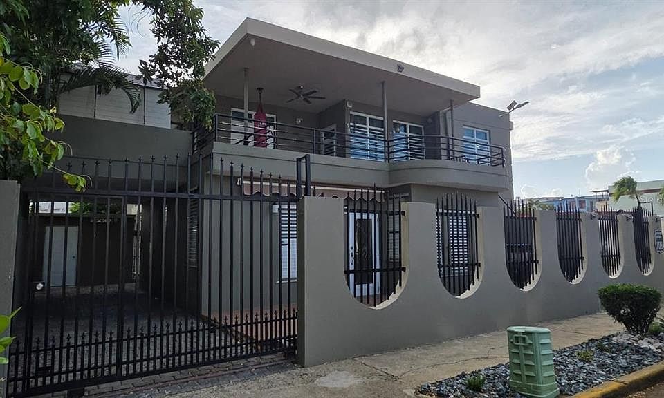 1st image of 108 DONCELLA STREET