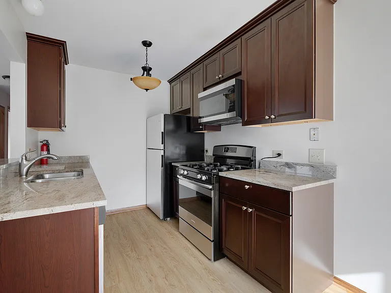 717 Whitesail Dr #717 — Photo 7