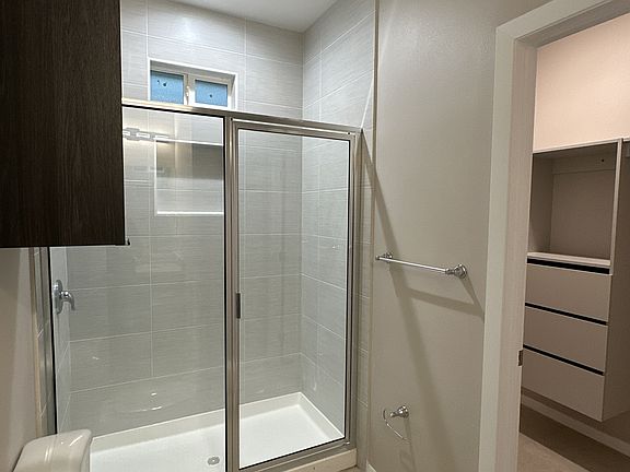 5th image of 3312 S Colt Ln #1