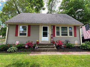 59 Parkview Rd, Wallingford, CT 06492