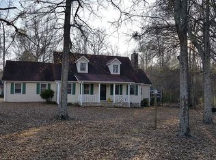 1079 Veterans Pkwy, Barnesville, GA 30204