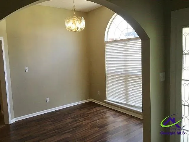 216 Bowens Mill Dr — Photo 5