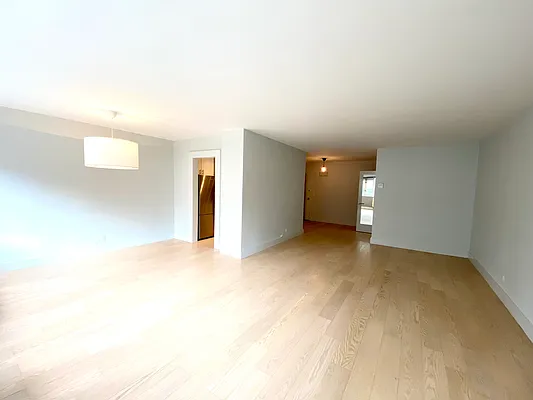 Rented by Douglas Elliman | media 10