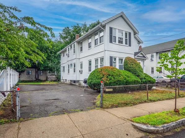 13-15 Osborne Rd, Arlington, MA 02474