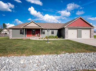 3204 Arabian Ct, Herrin, IL 62948