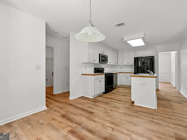214 Cheyenne Way — Photo 13