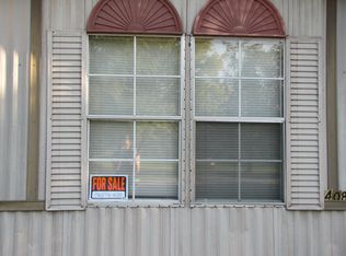 9659 Forest Ave, Clive, IA 50325
