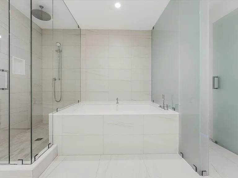 151 N Seabreeze Blvd #1601-E — Photo 15