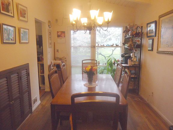 4th image of 60 Chaucer St