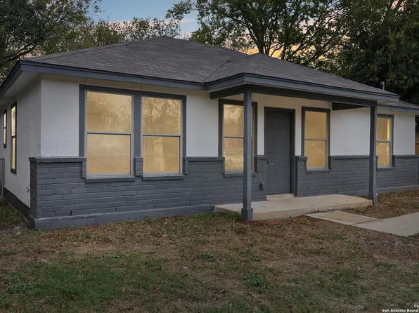 228 QUINTA ST, San Antonio, TX 78210