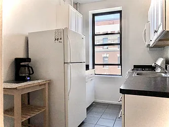 Rented by Matthew Gros-Werter, LREB 