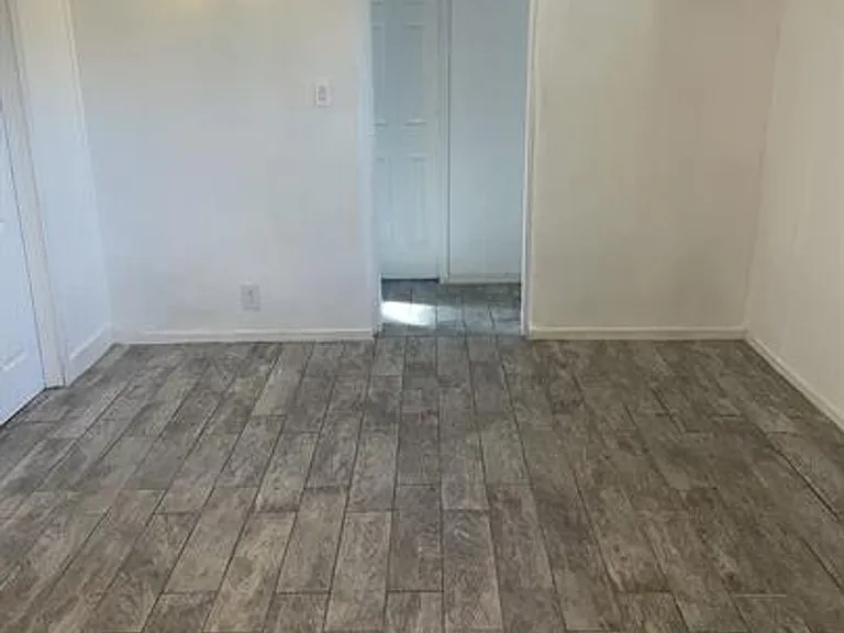 3337 E Flower St — Photo 8