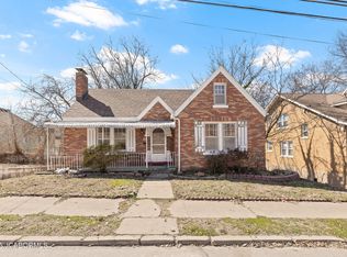 1015 W Main St, Jefferson City, MO 65109