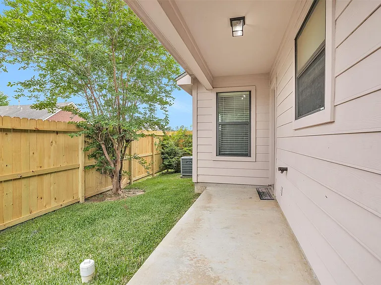 119 Golfview Dr — Photo 15