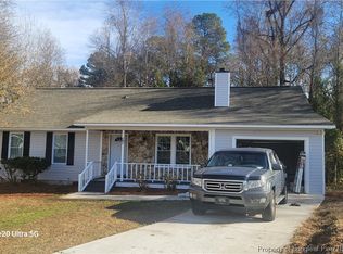 121 Elfreth Ln, Spring Lake, NC 28390